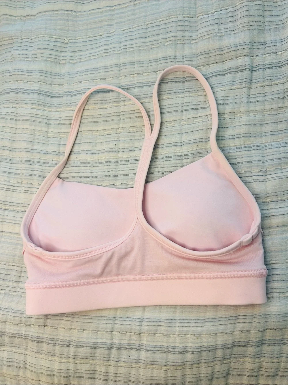 lululemon athletica Women’s Pale Pink T-Back Sports Bra Size XS